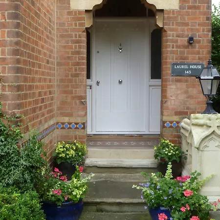Laurel House-2